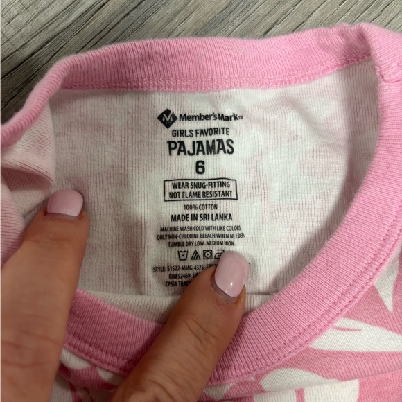 Colorful Kids Pajama bundle - Picture 5 of 8